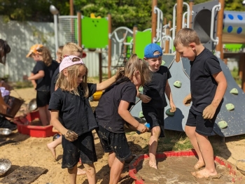 375976567_10227689469255788_4077286783256706766_n