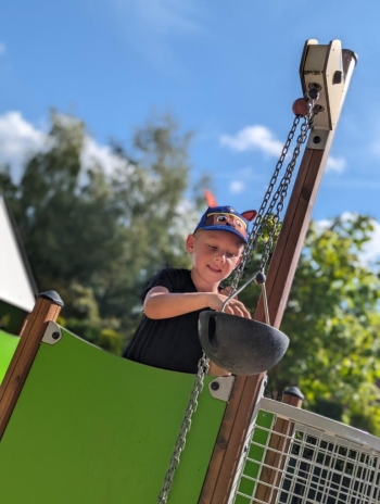 375990090_10227689468815777_3489772101089562744_n-1