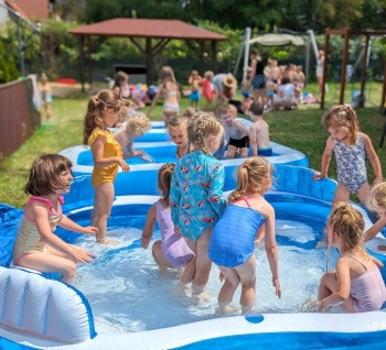 361866734_10227351710252024_1960714592572956796_n-1